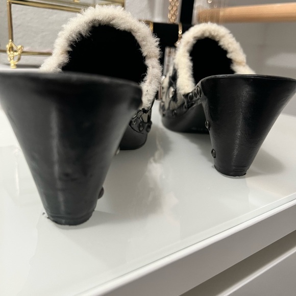 Coach Mules/ Clogs with Coach Signature Cs - Picture 9 of 9